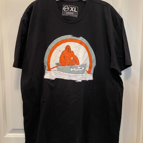 HH outfitters Company, black T-shirts, extra large - Picture 3 of 7